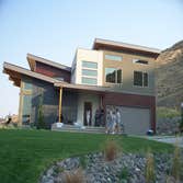 Projects Glass Nook is the Tri-Cities (Richland, Kennewick & Pasco) oldest windows, doors, auto glass and more store, and are proud to offer:
Resident