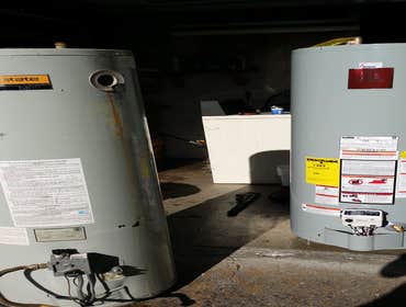 Hot water heater by 88hvac We do hot water 24/7
State 50 gallon water heaters installed.
No hot water is no joke.