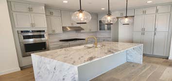 Lux Renovations LLC