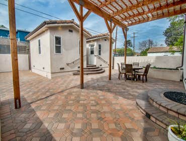 Photos by Axle Homes #1