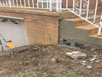Photo(s) from Hollis Contracting Hollis Contracting Job.
Demoed front and side side walk. poured concrete with a picture frame swirl finish. Also, par