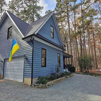 Carolina United Roofing & Construction LLC