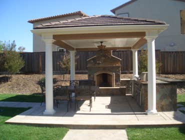 New Project 1 Pleasanton, Ca. Cabana & Pool House. Pool by Riviera Pools Danville, Ca.