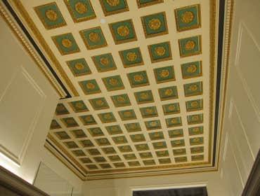 400 Broadway Lobby ceiling