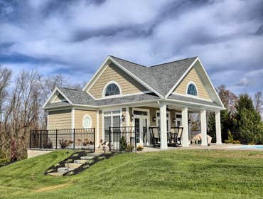 Custom Poolhouse Poolhouse