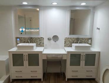 Open Concept Modern Bathroom