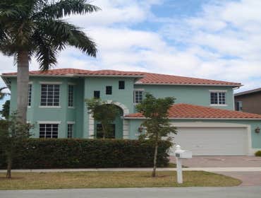 Estrada Roofing