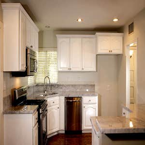 Countertops - Commercial & Residential in Scottsdale, Metro Phoenix, ETC Custom kitchen and bathroom countertops as well as shower systems,...