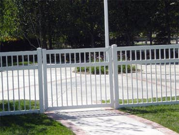 Vinyl Pro Gate Project