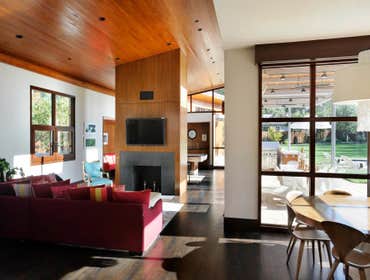 Contemporary Green