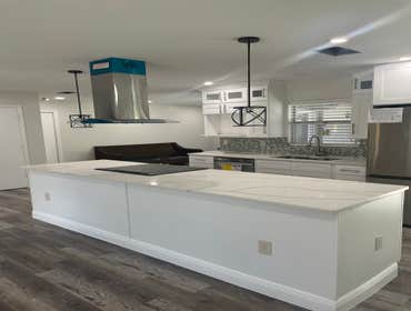 Kitchen Renovation Renovation of a Kitchen with a large 10ft Island